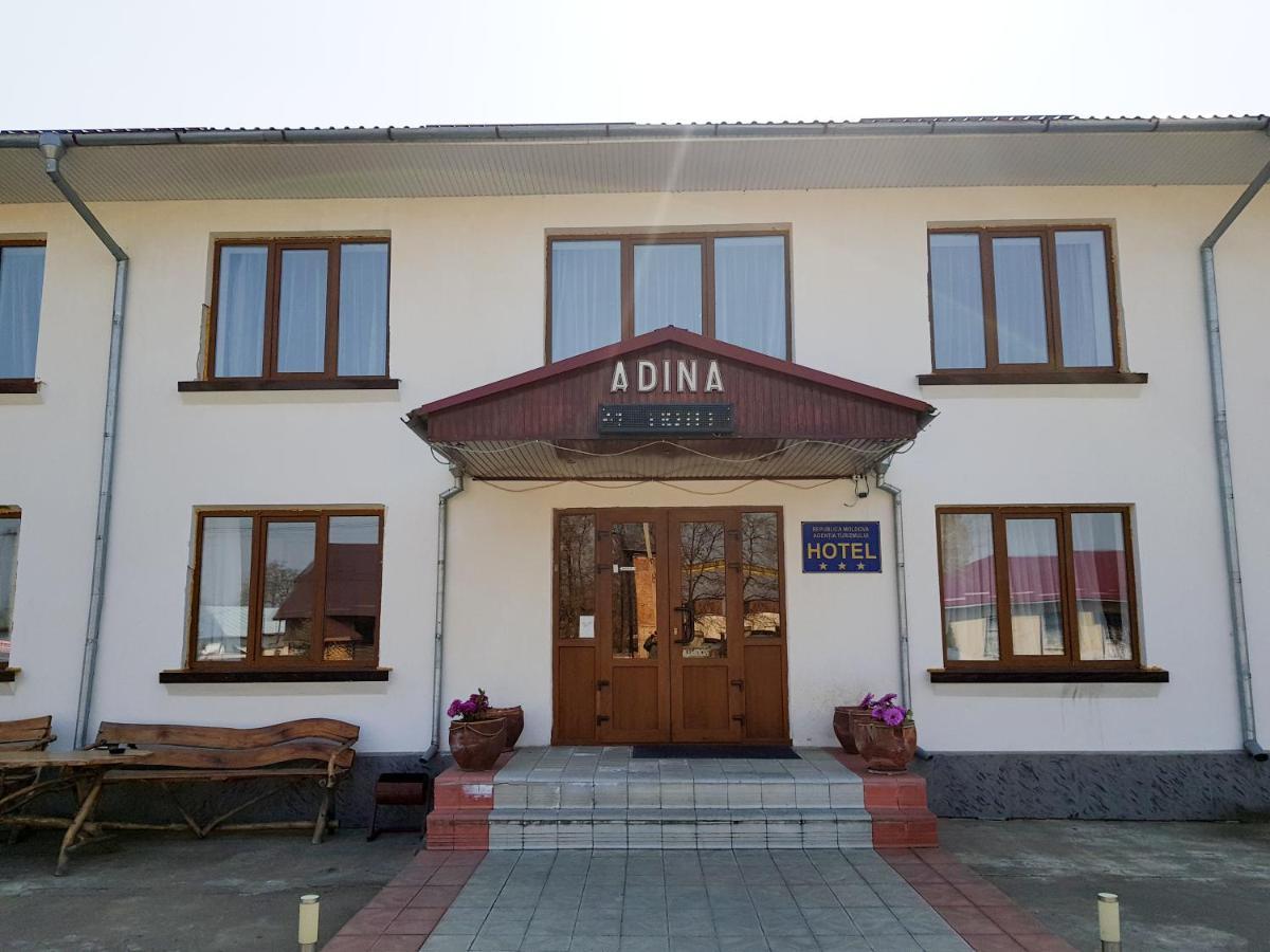 Hotel Adina Riscani Exteriér fotografie